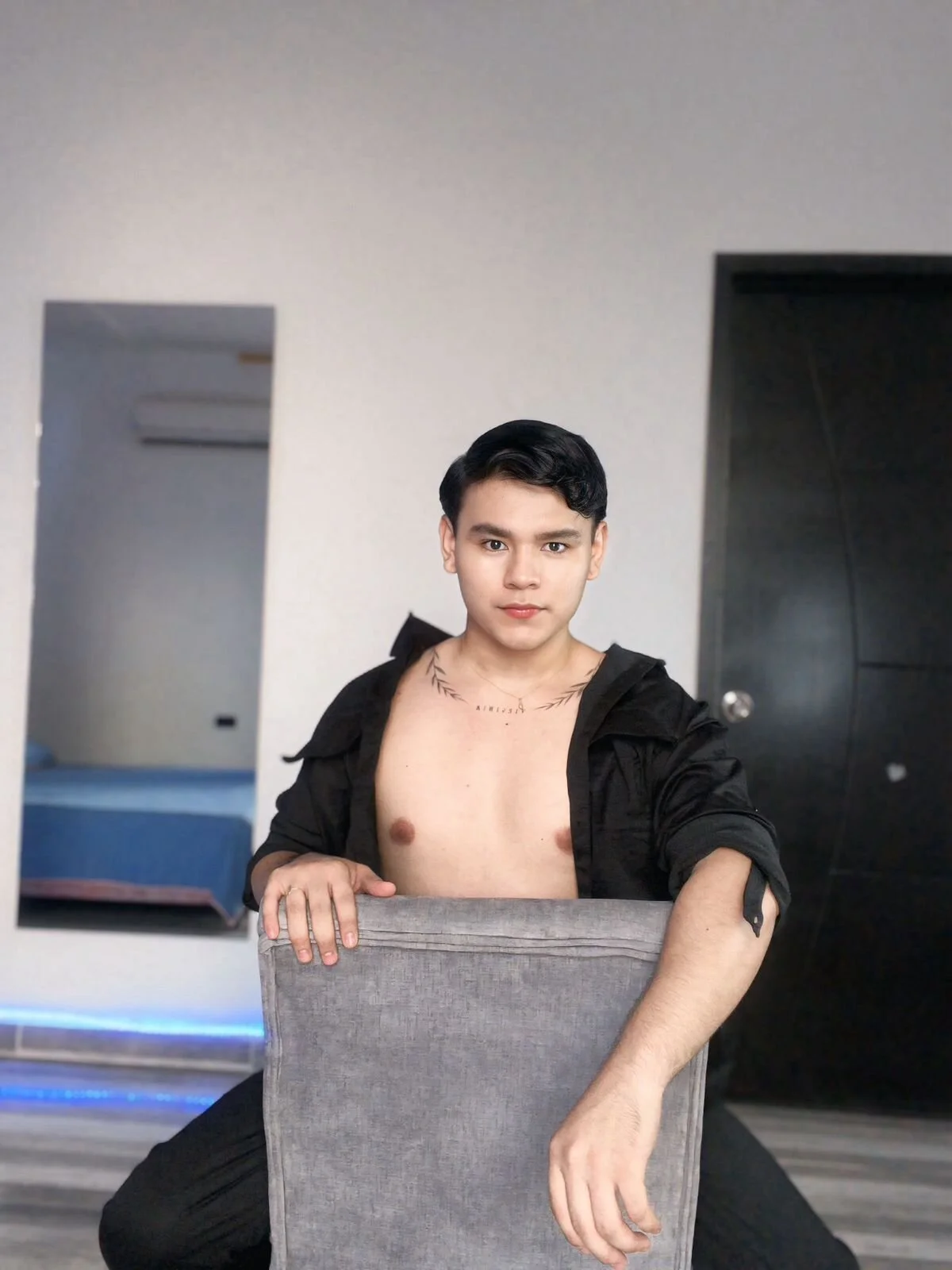 XXX Porn Photo of Nude NoahVance 11