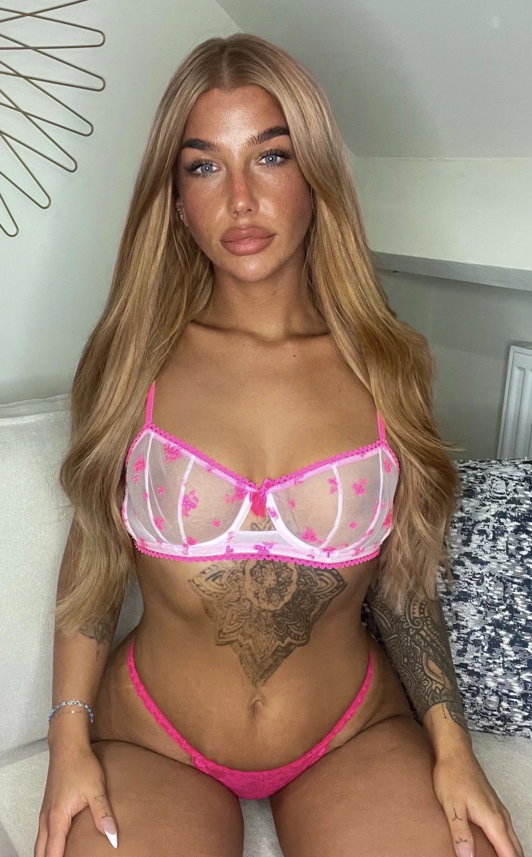 XXX Porn Photo of Nude KENNIEXROSE 27