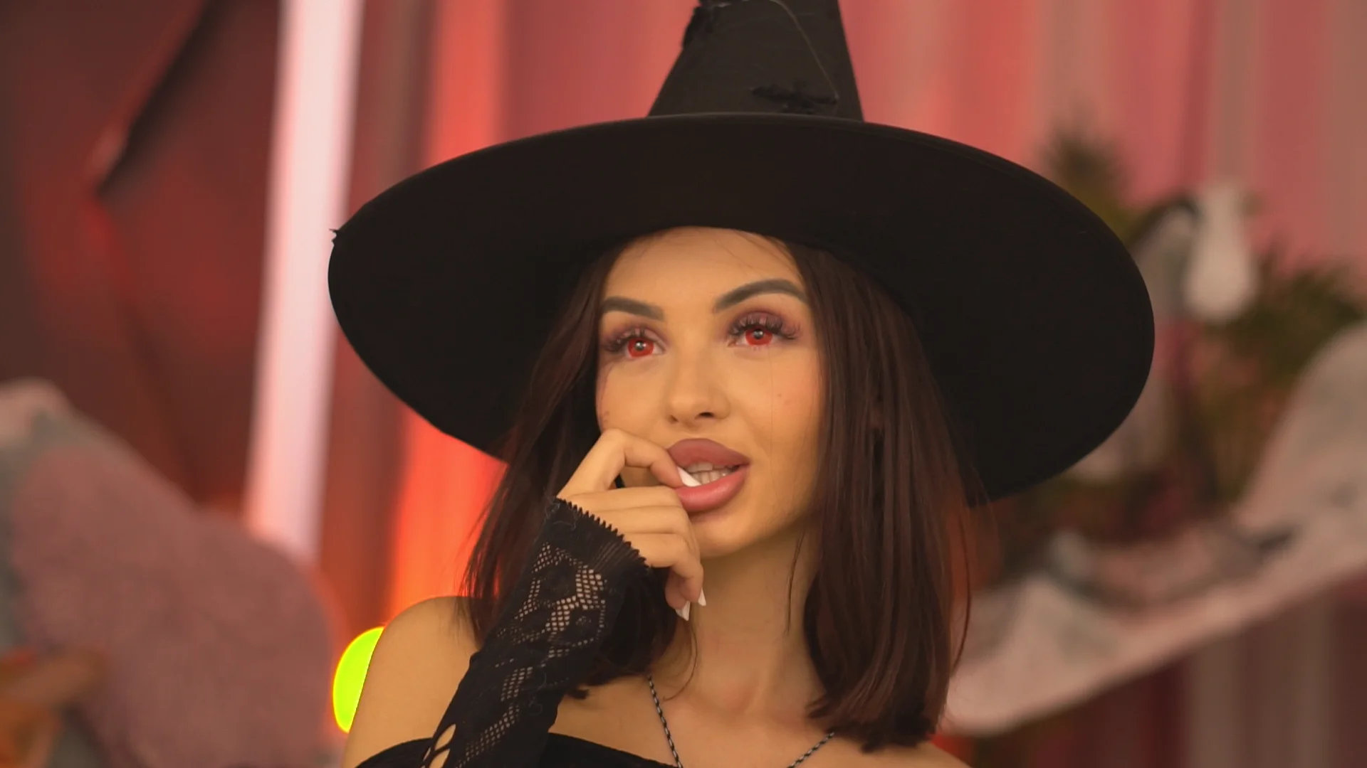 XXX Porn Photo of Nude LilaRoses 62