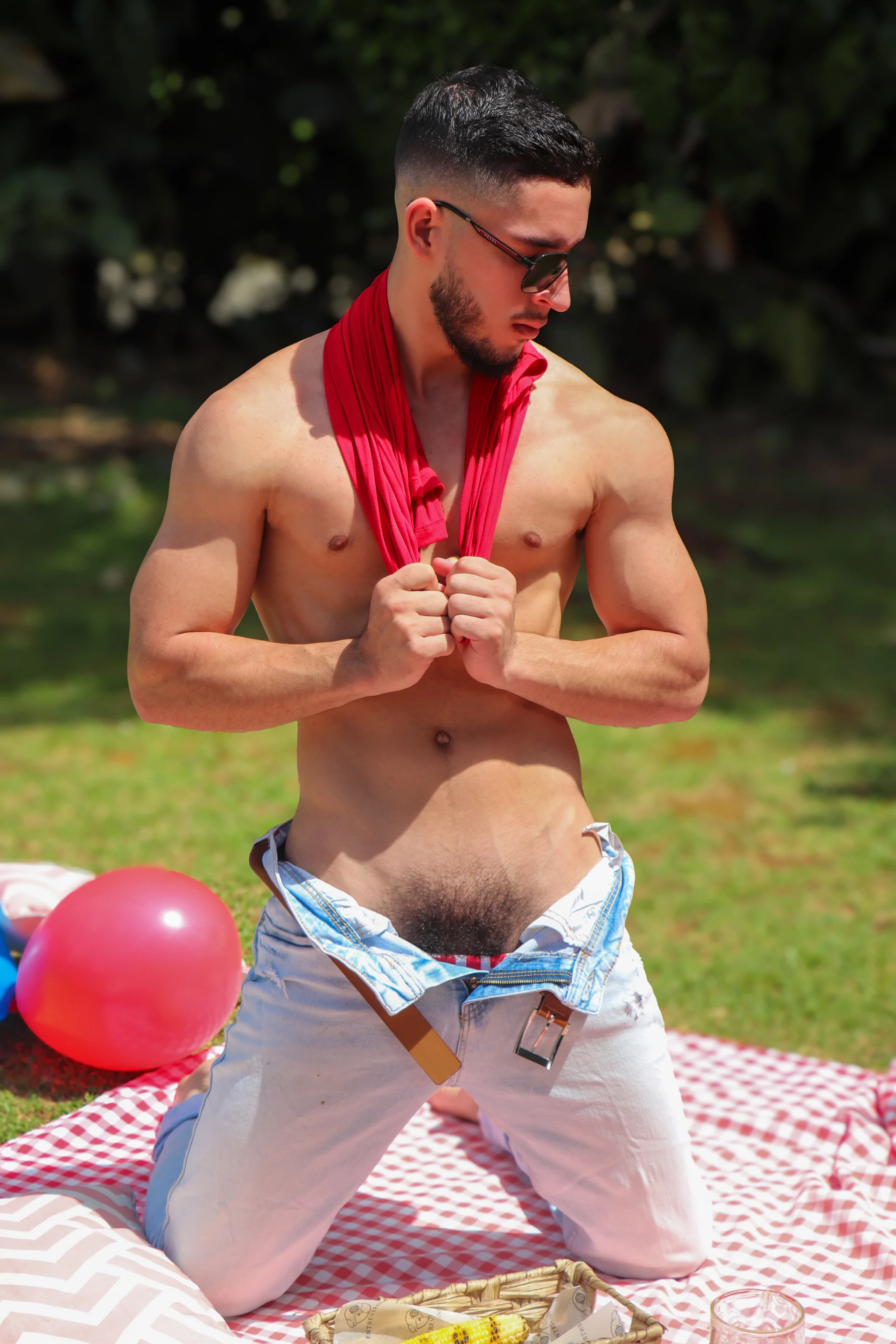 XXX Porn Photo of Nude axel_tone 38