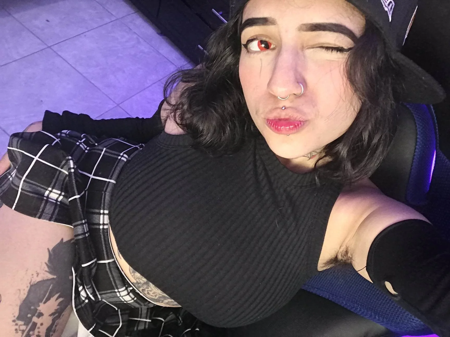 XXX Porn Photo of Nude pink_dustt 2