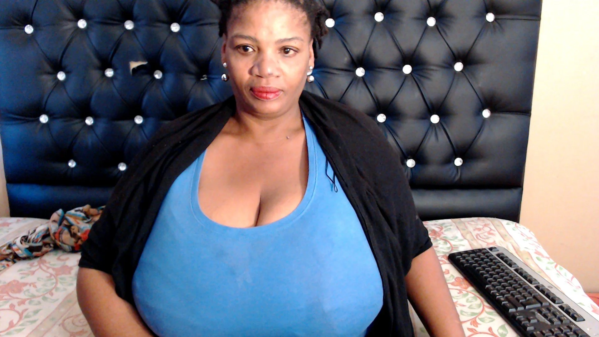 XXX Porn Photo of Nude tinagiant 1