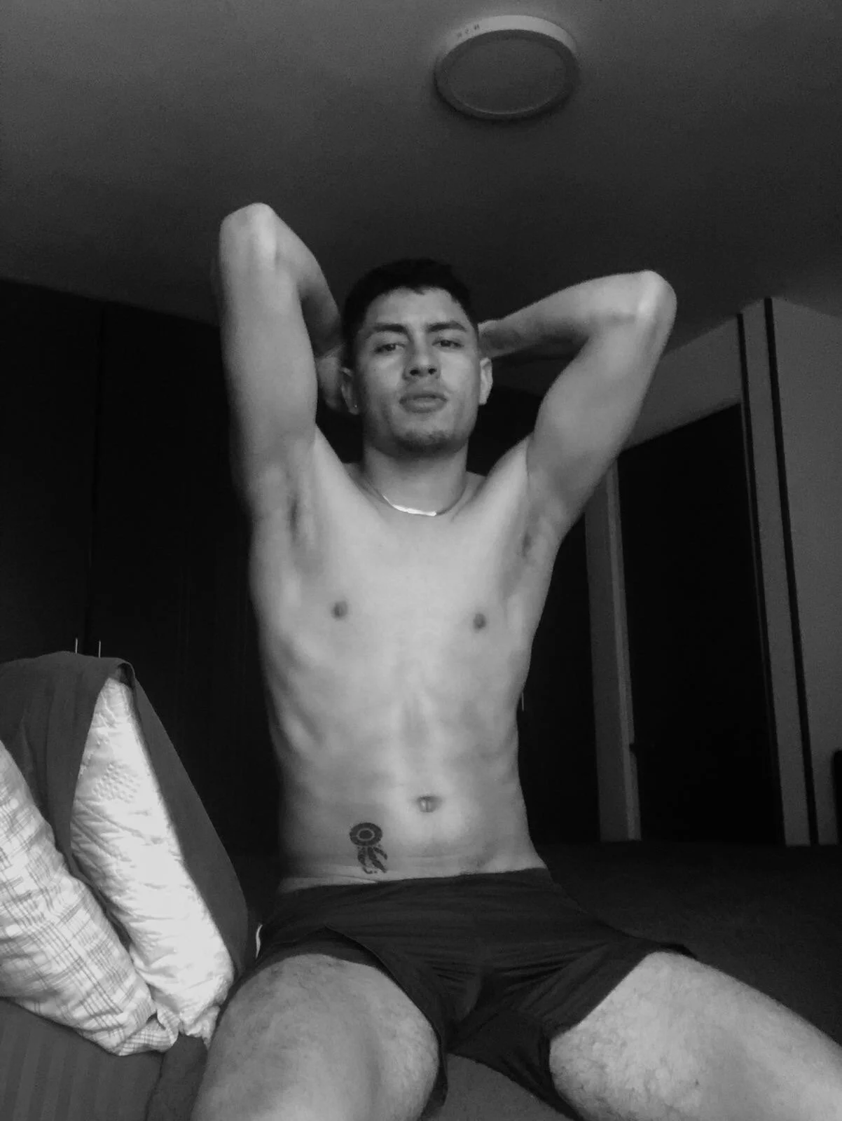 XXX Porn Photo of Nude zoneboys 7