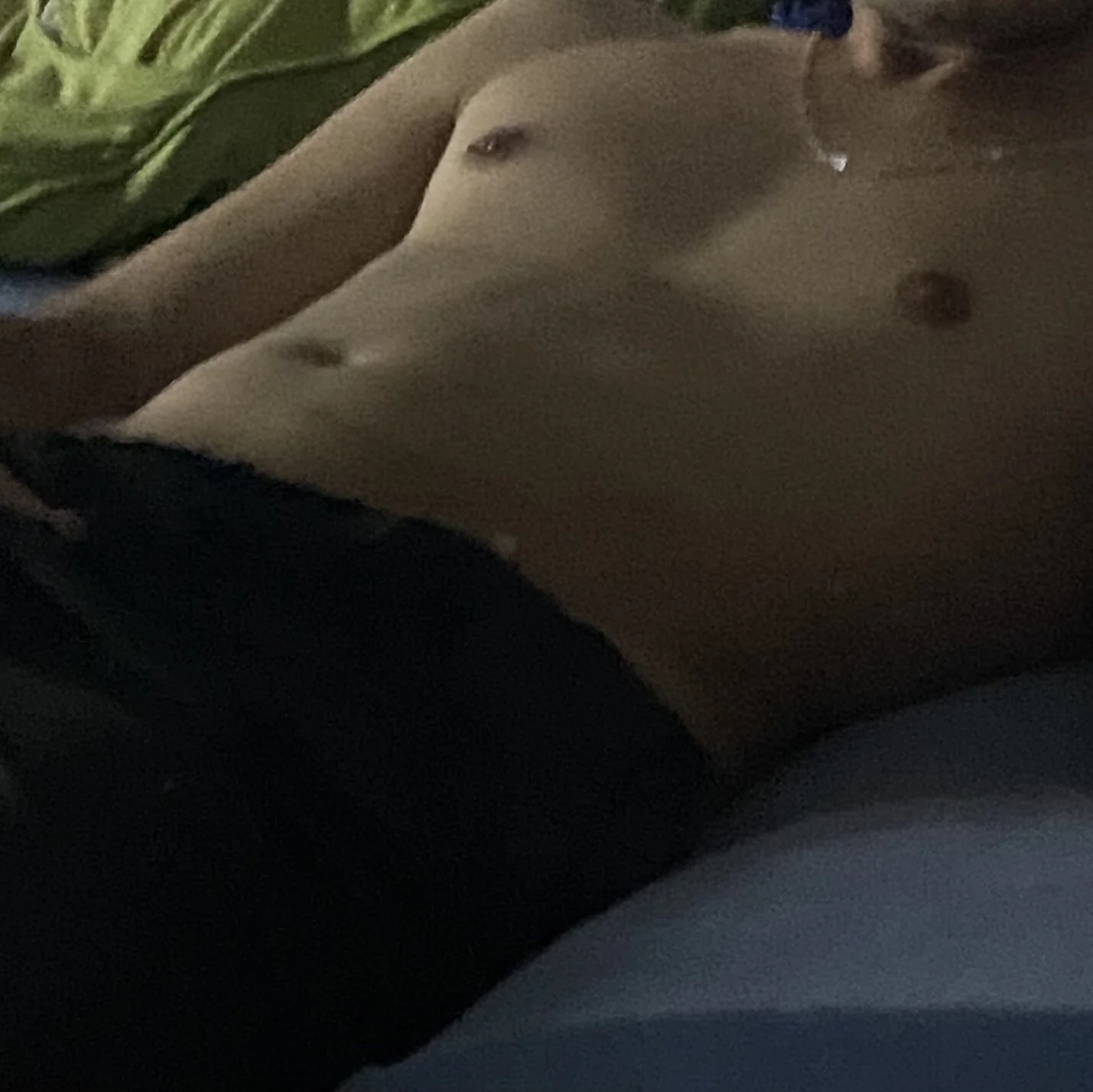 XXX Porn Photo of Nude bandidoeseunovinho 1