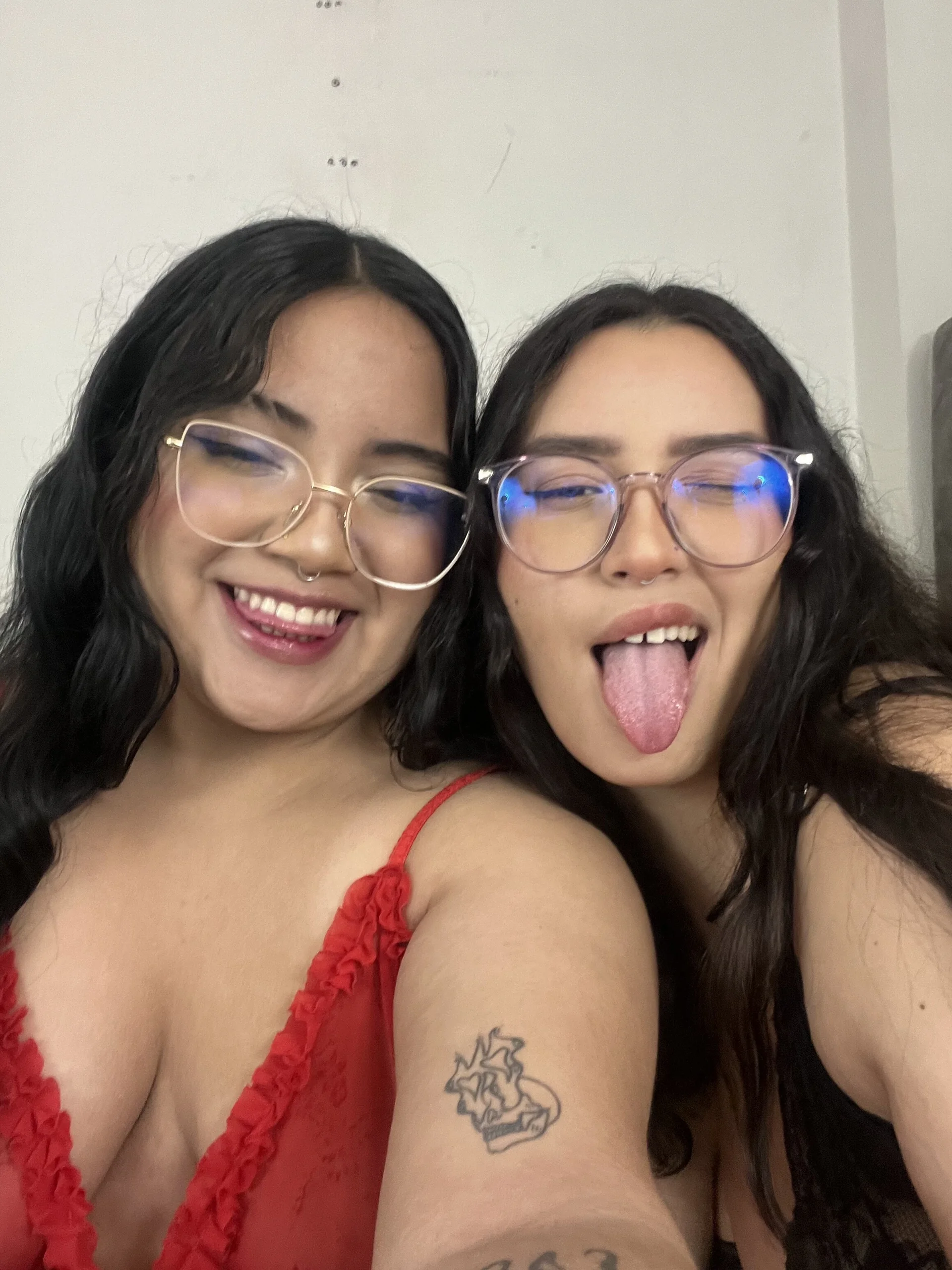 XXX Porn Photo of Nude maddie-and-chelsea- 7
