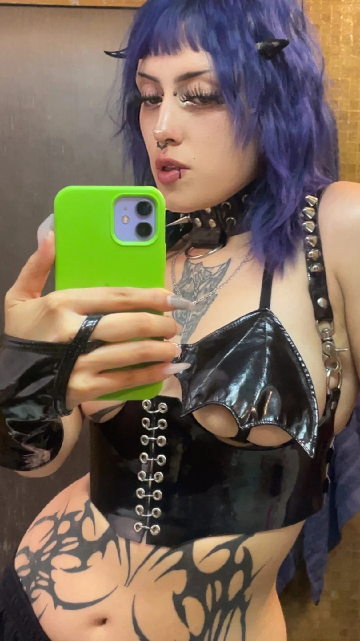 XXX Porn Photo of Nude kattx_ 17