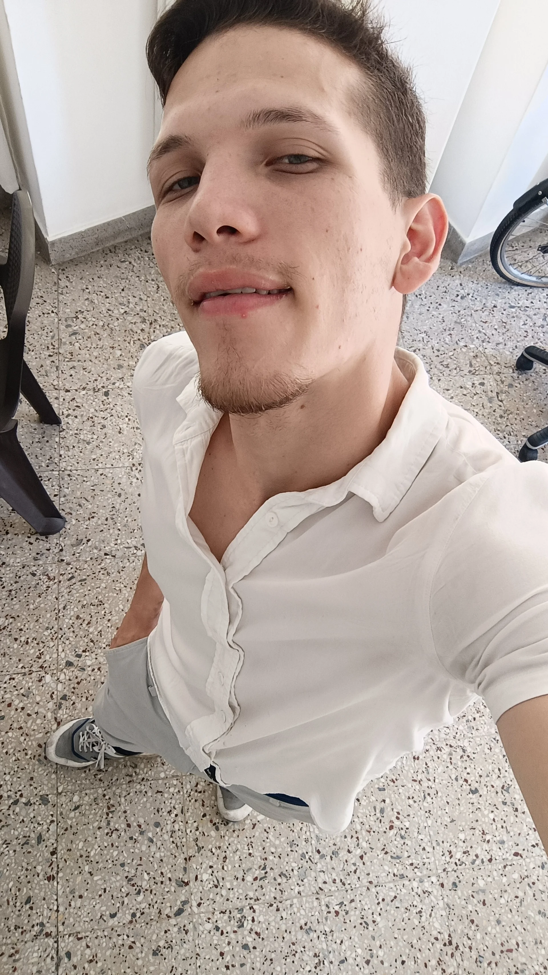 XXX Porn Photo of Nude kevinkewman 14