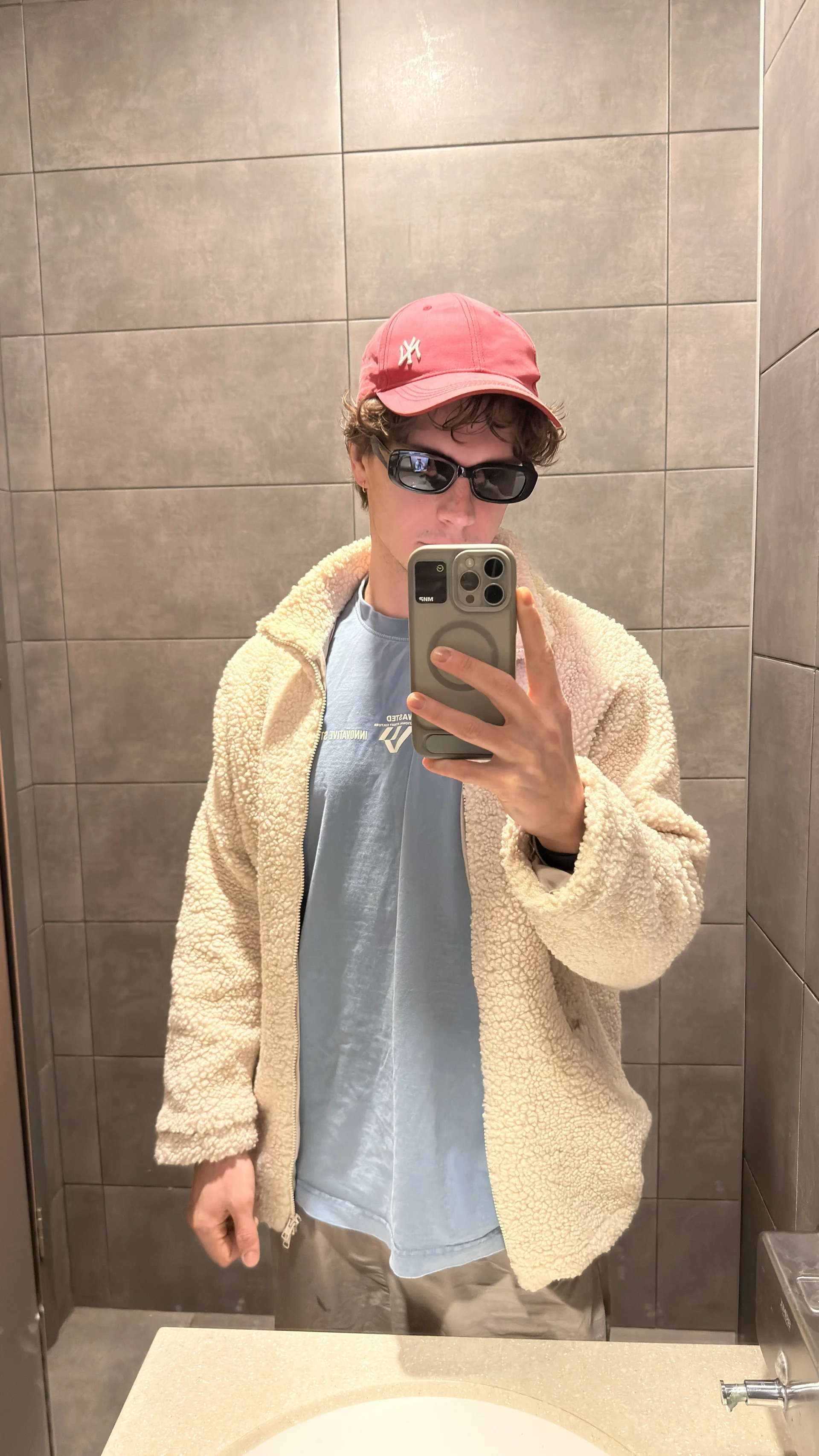 XXX Porn Photo of Nude Eric_Crush 1