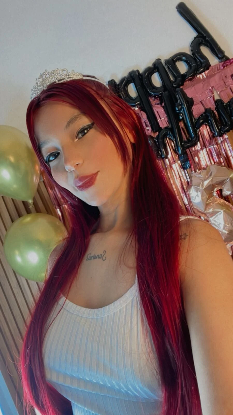 XXX Porn Photo of Nude gime_lara 196