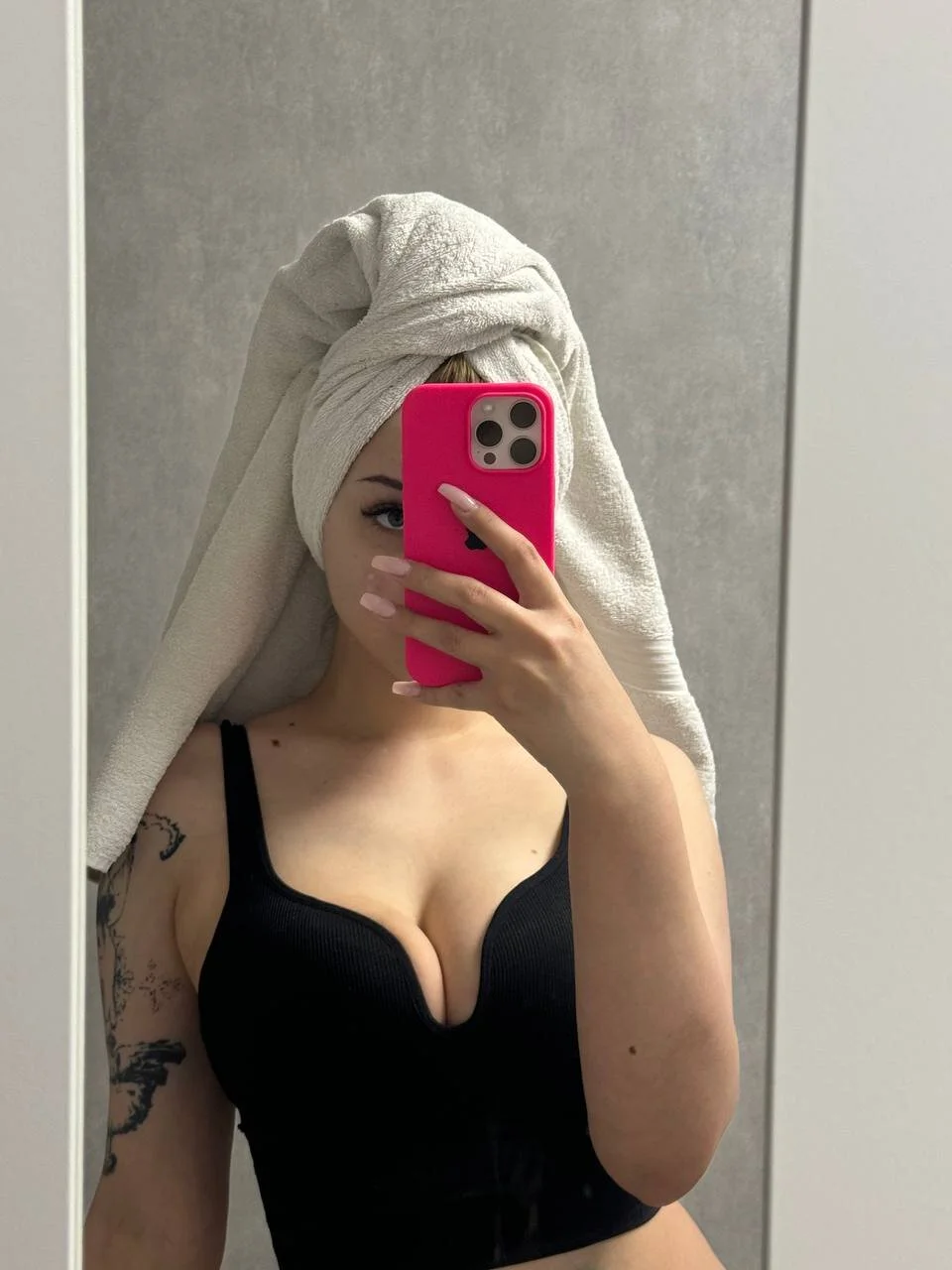 XXX Porn Photo of Nude KateDolphin 73