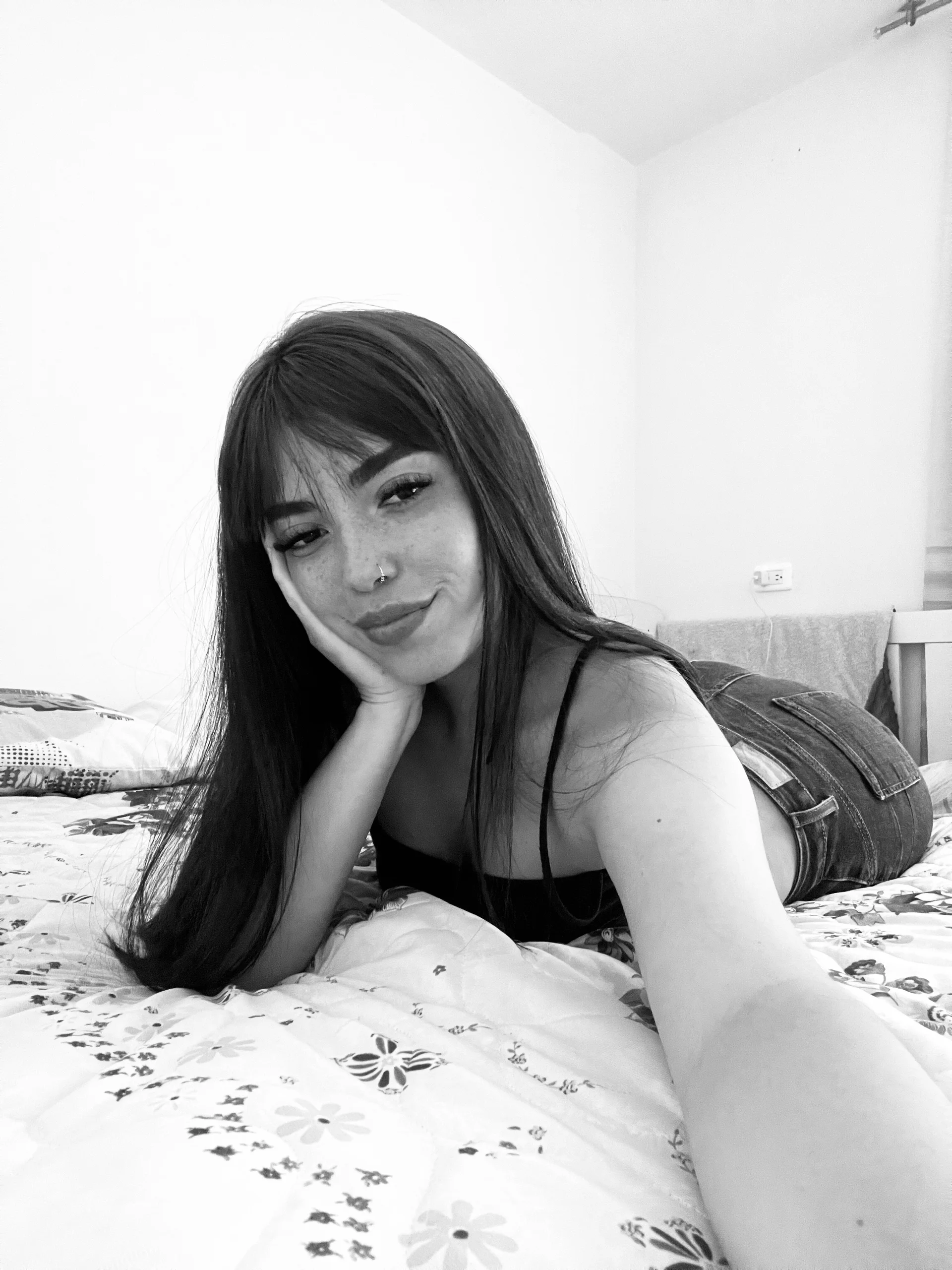 XXX Porn Photo of Nude _SweetEmilye_ 4
