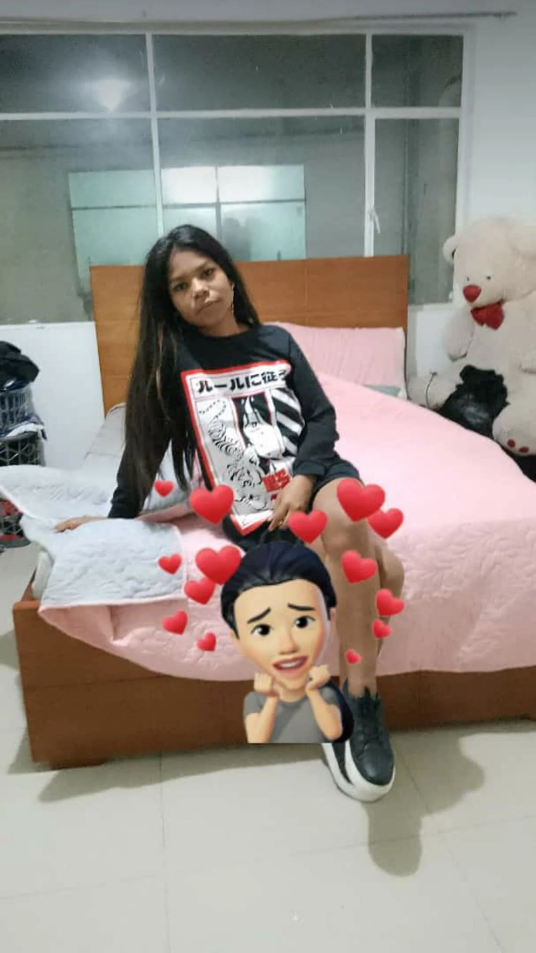 XXX Porn Photo of Nude Laurizolson 4