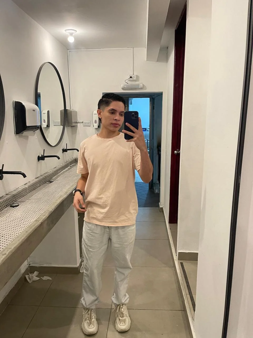 XXX Porn Photo of Nude Edison_S 2