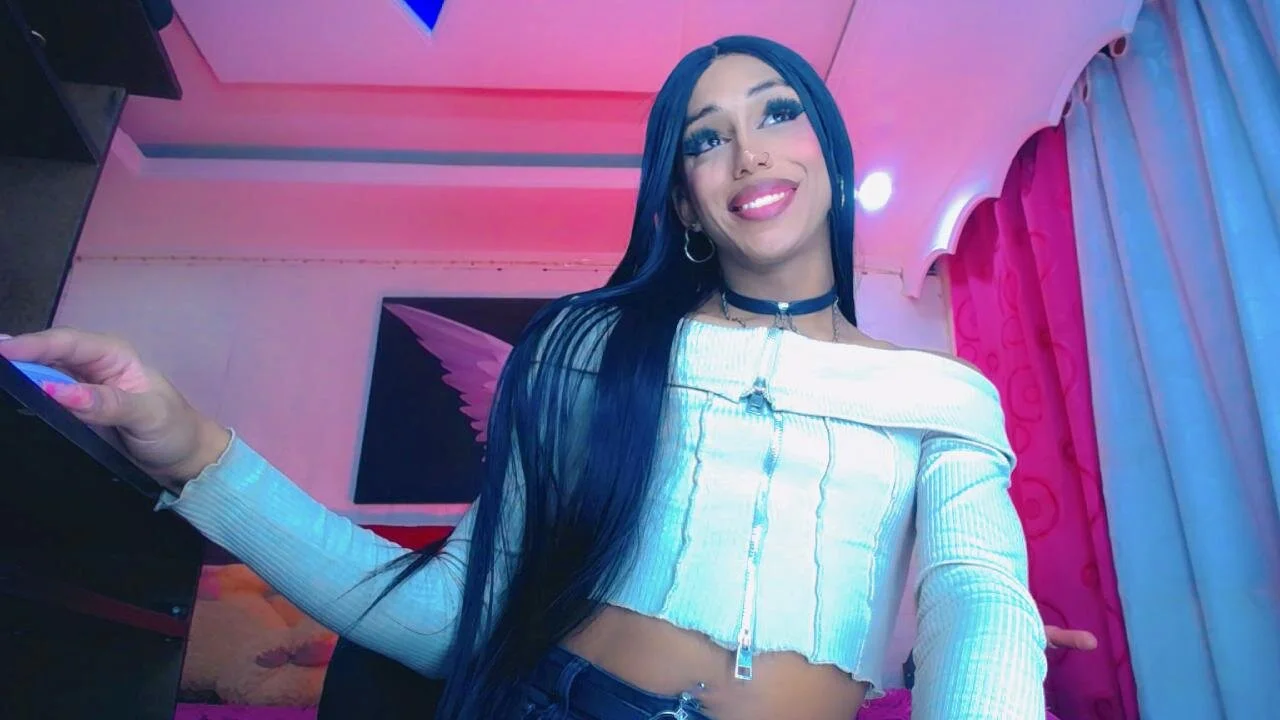 XXX Porn Photo of Nude NahomiCamper 27