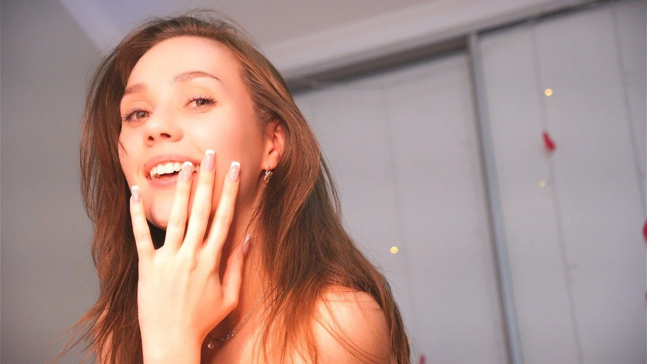 XXX Porn Photo of Nude RoseliaLocatelli 19