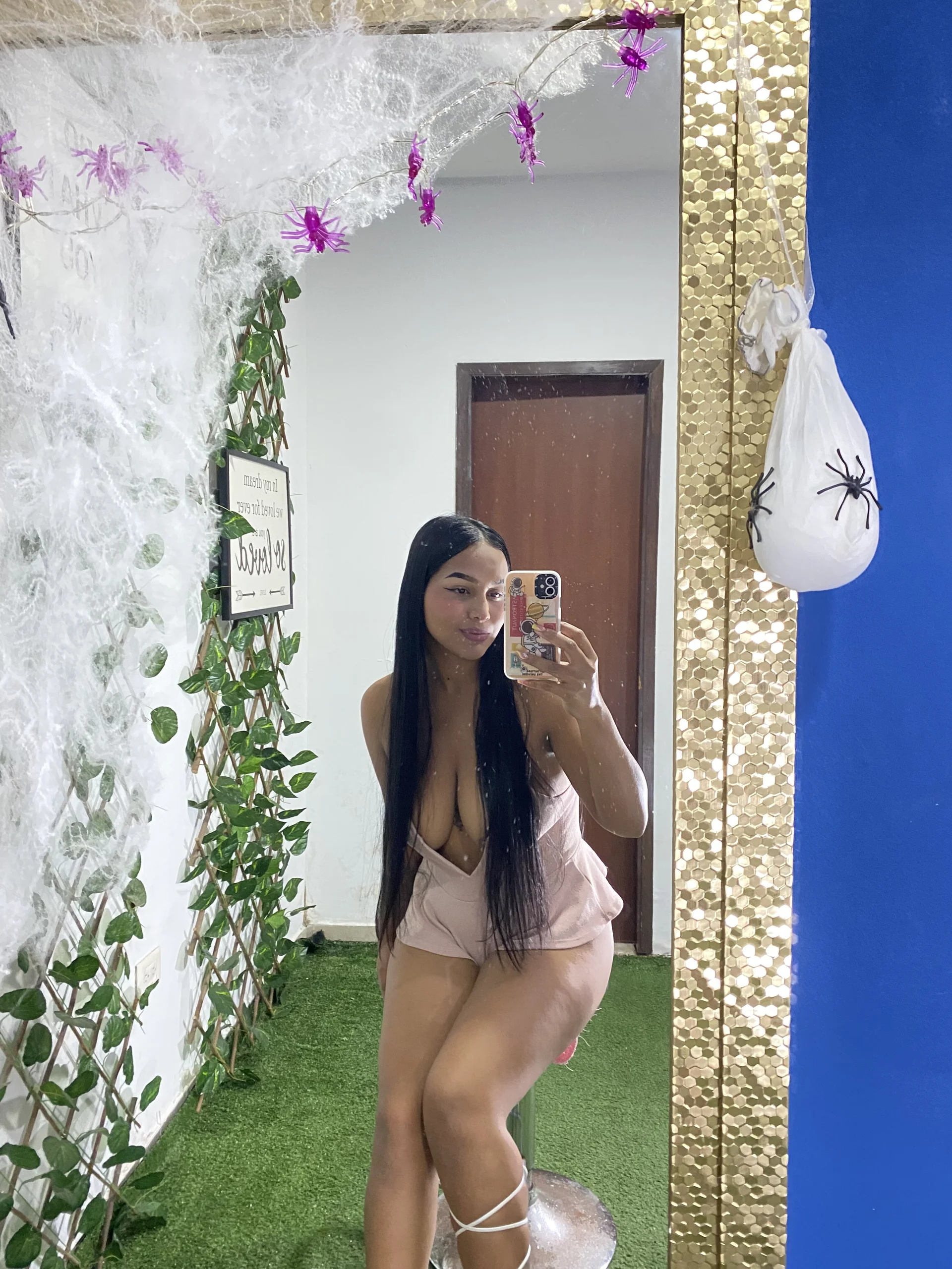 XXX Porn Photo of Nude Fancyxlove 133