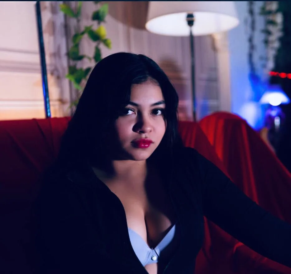 XXX Porn Photo of Nude Laura_pinkk18 1