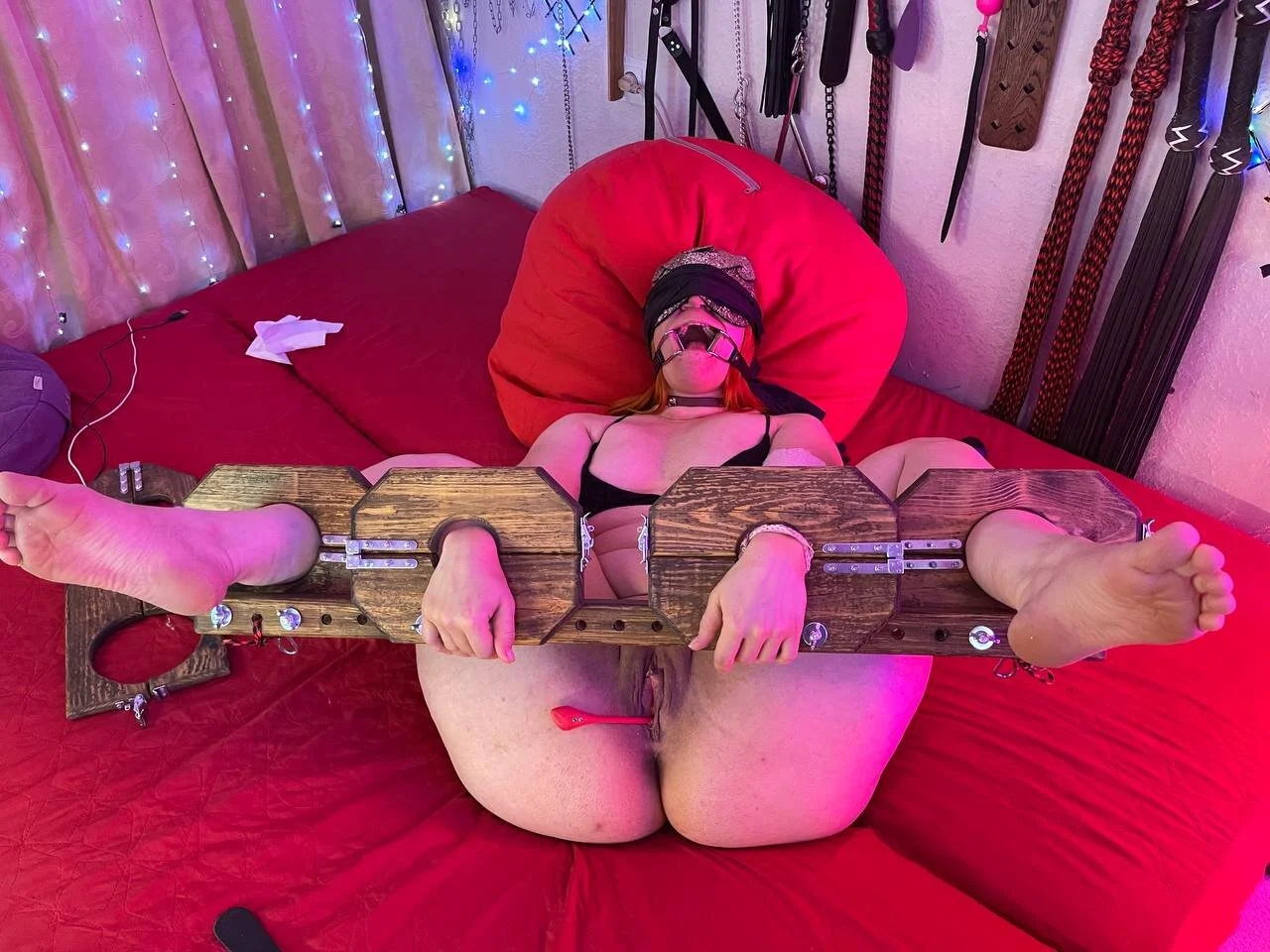 XXX Porn Photo of Nude BDSMWetPlay 6