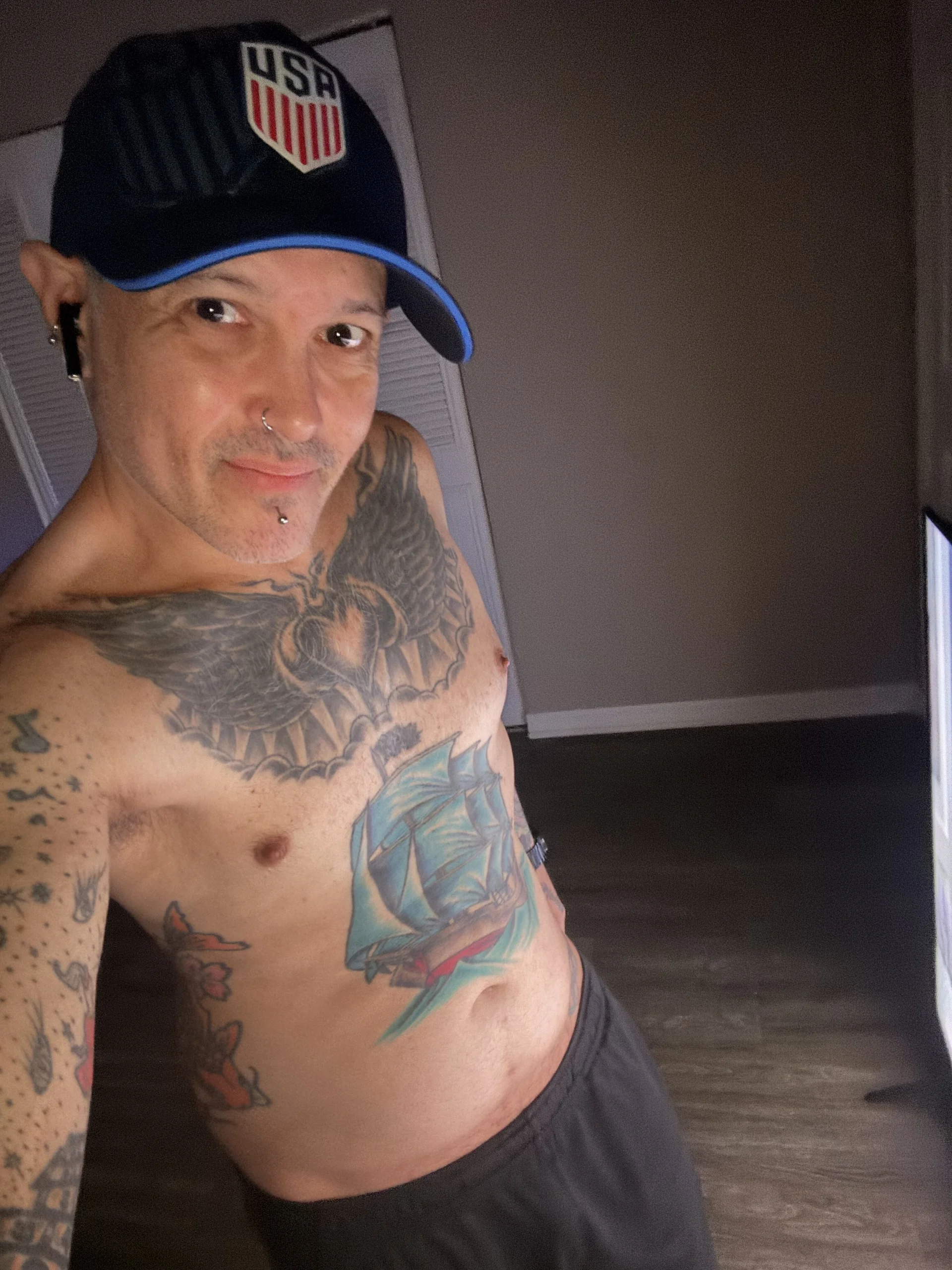 XXX Porn Photo of Nude xD3VIOUSKIDx 3