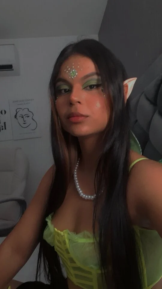 XXX Porn Photo of Nude Cleo_hills 13
