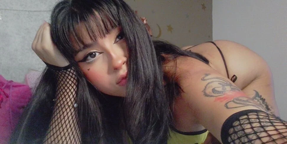 XXX Porn Photo of Nude Pinky_promiseex 2