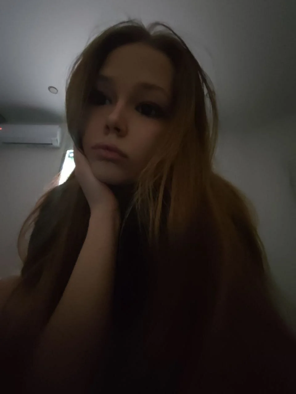 XXX Porn Photo of Nude KarinaBestie 5