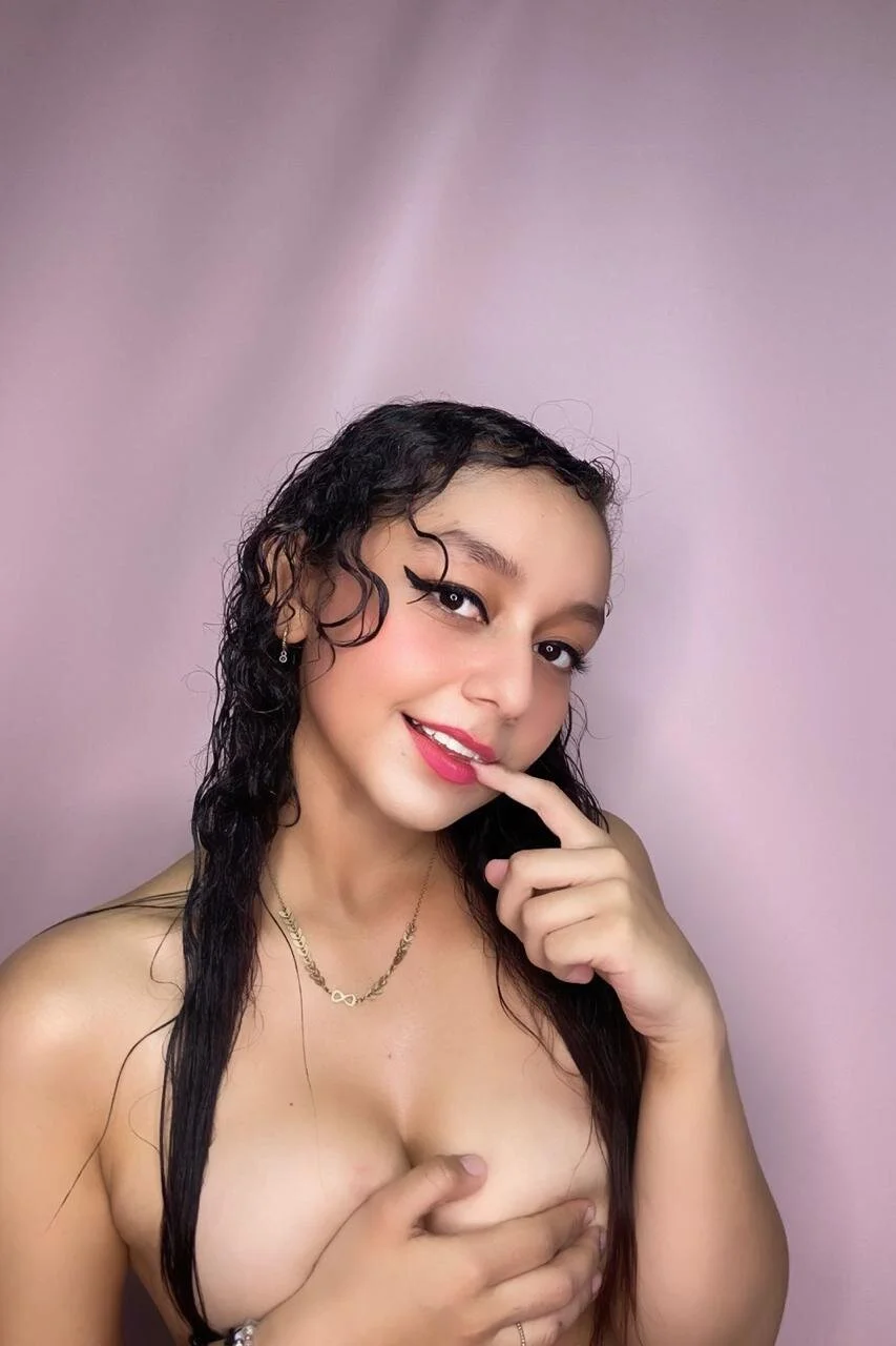 XXX Porn Photo of Nude katy_sweet19 56