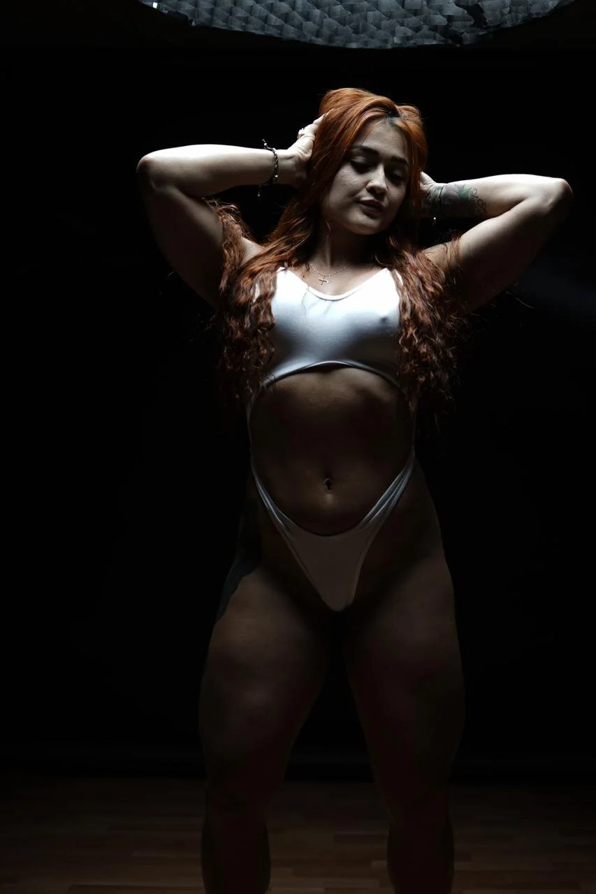 XXX Porn Photo of Nude evah_ferrer 17
