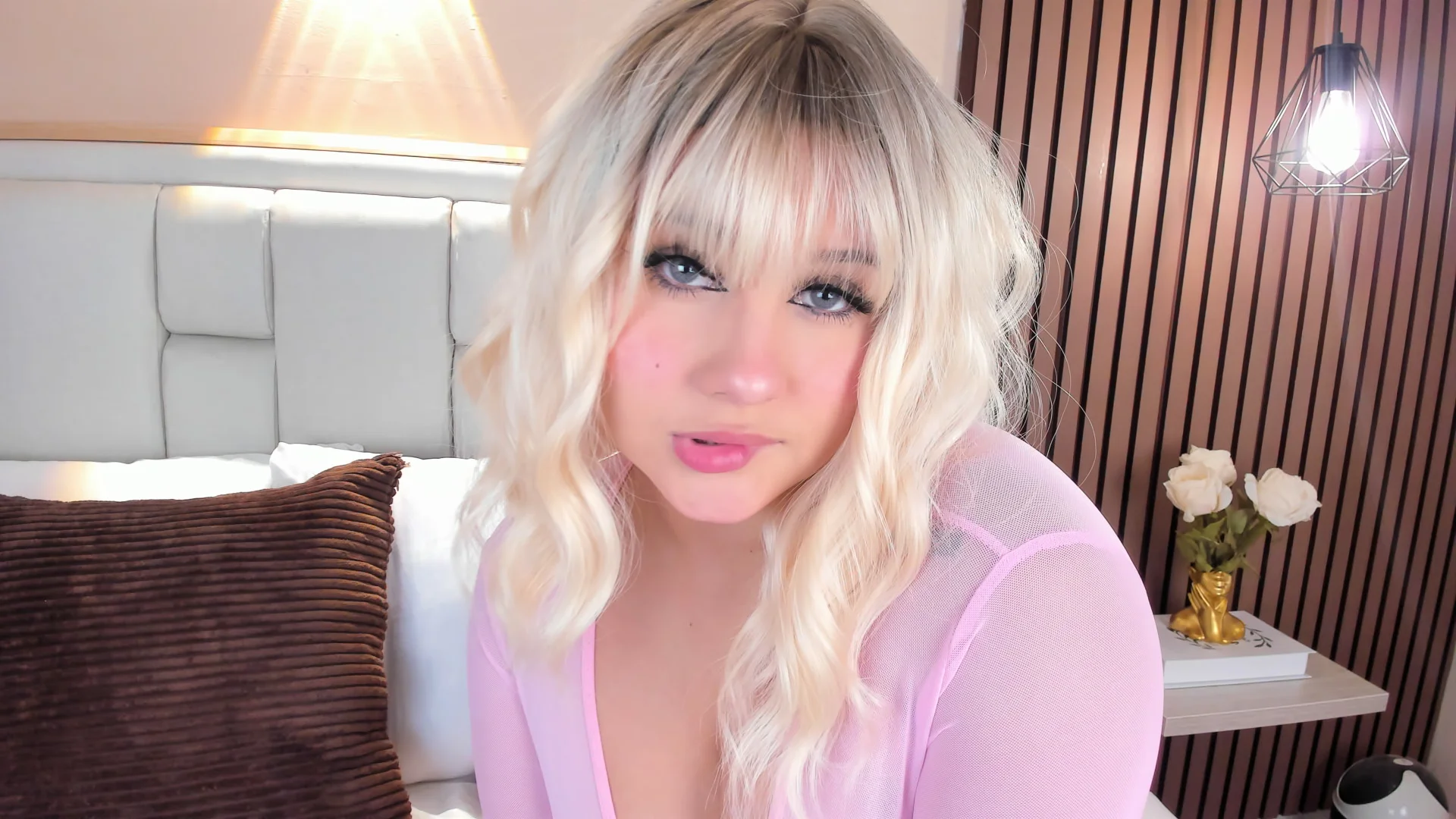 XXX Porn Photo of Nude AvyMilton 184