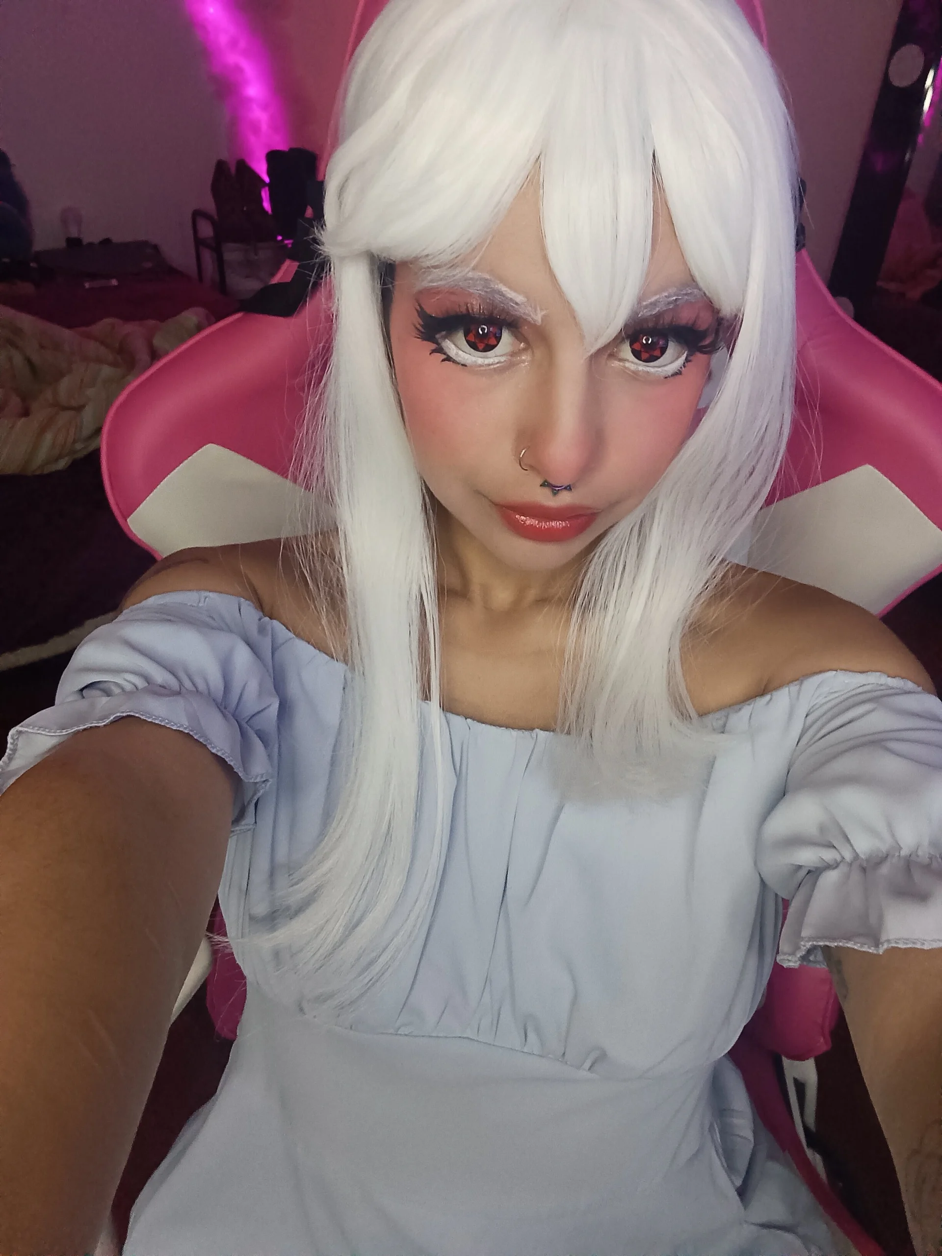 XXX Porn Photo of Nude larah_uwu 131