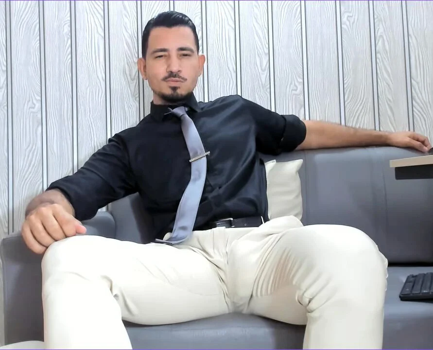 XXX Porn Photo of Nude cesar_danett 22
