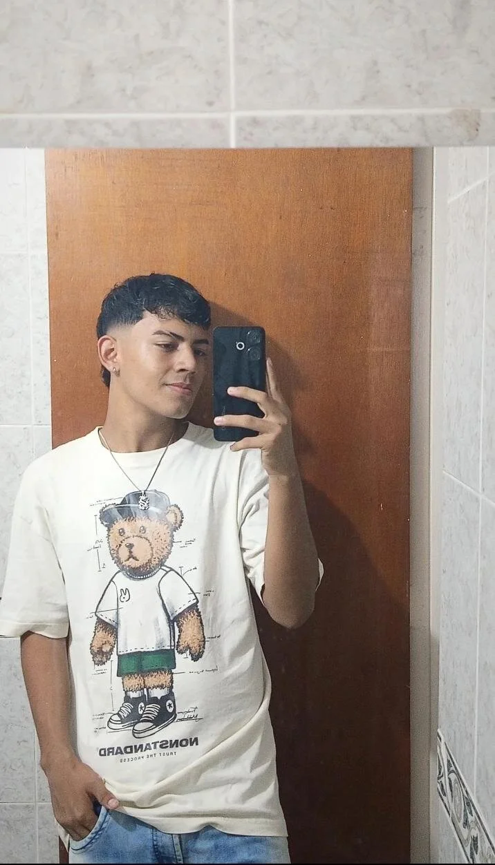 XXX Porn Photo of Nude leo1837rodriguez 13