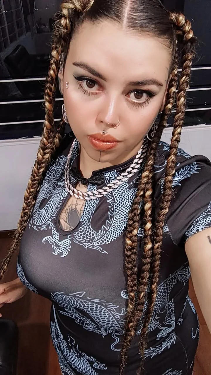 XXX Porn Photo of Nude Marlboro_rojjo 3