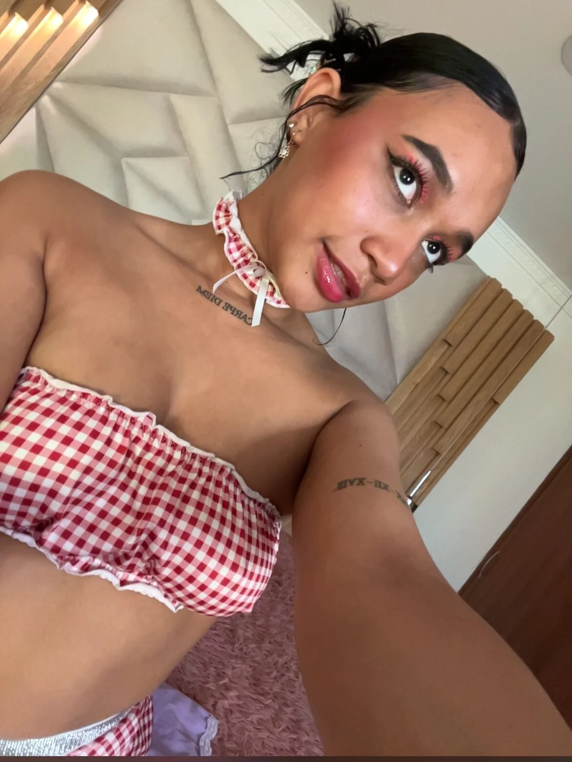 XXX Porn Photo of Nude coraline_vera 63