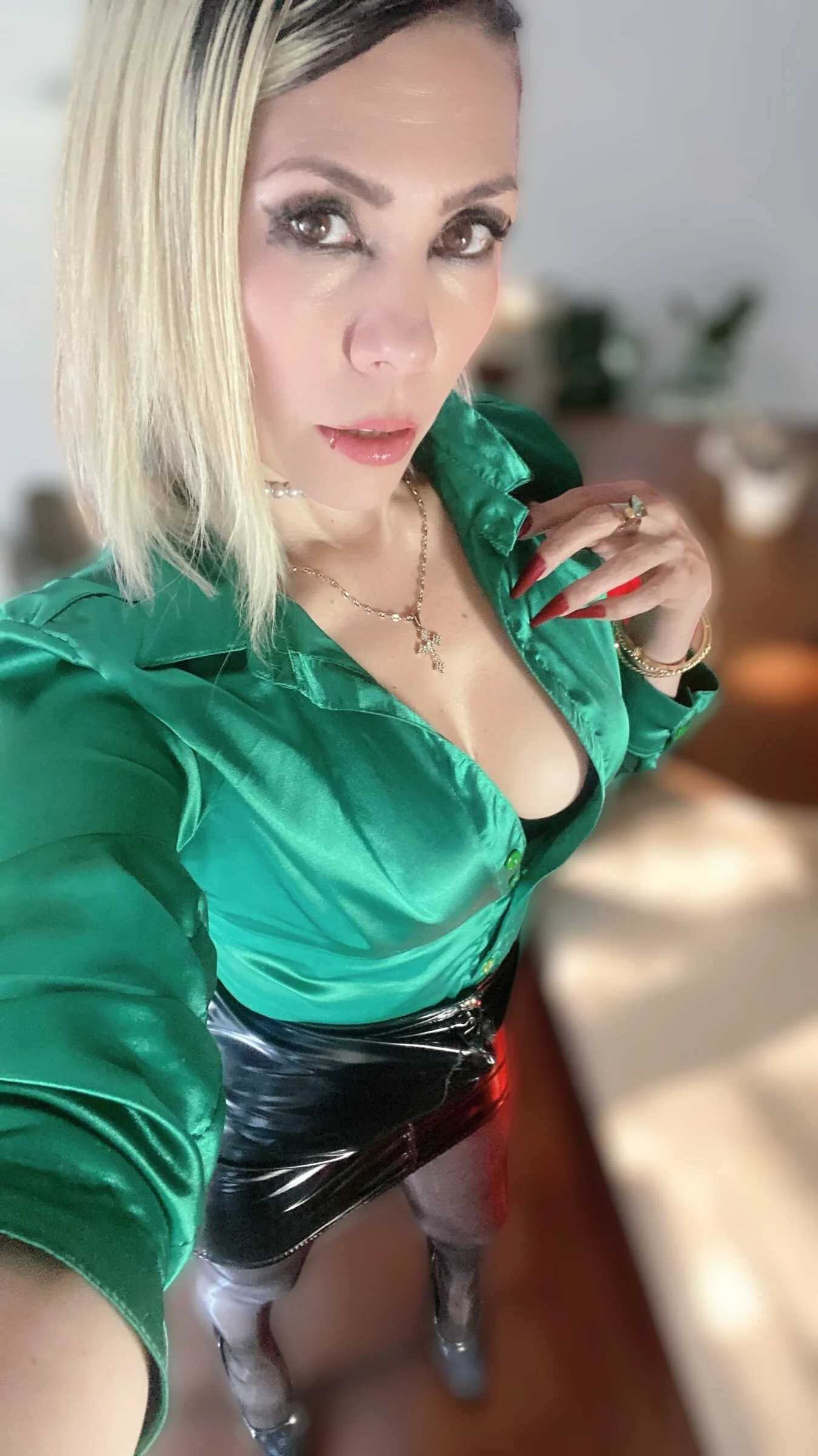 XXX Porn Photo of Nude MistressAndre 90