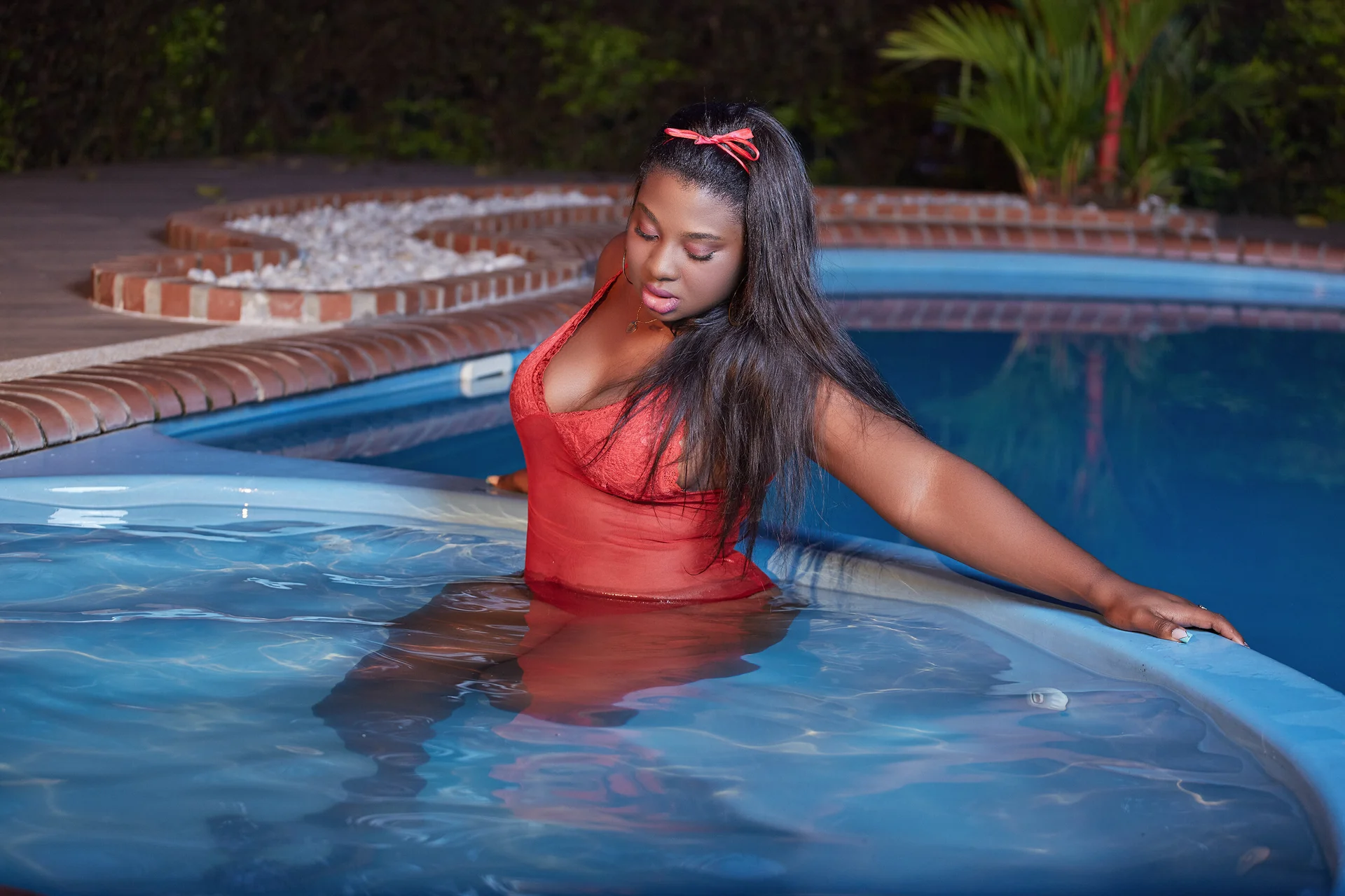 XXX Porn Photo of Nude Naomii_King 23