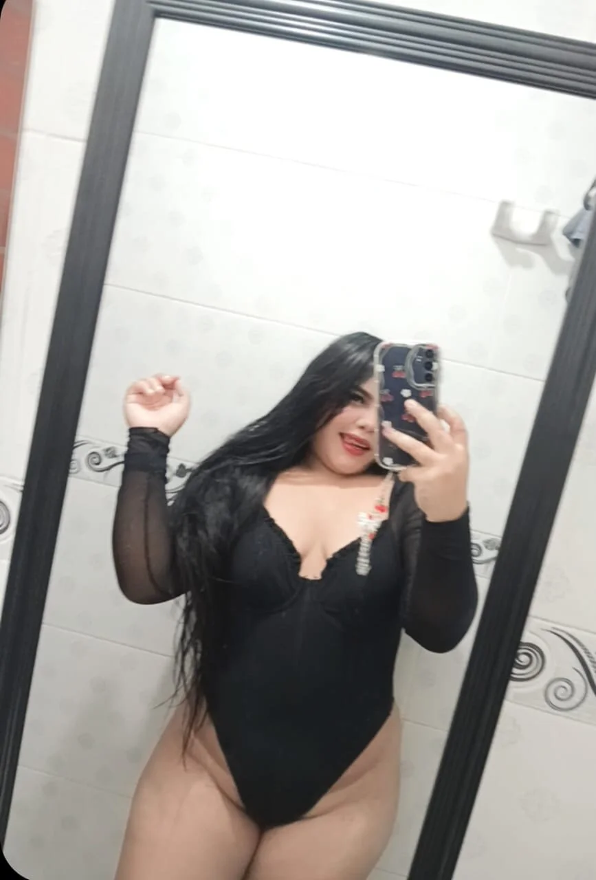 XXX Porn Photo of Nude Da-mn 2