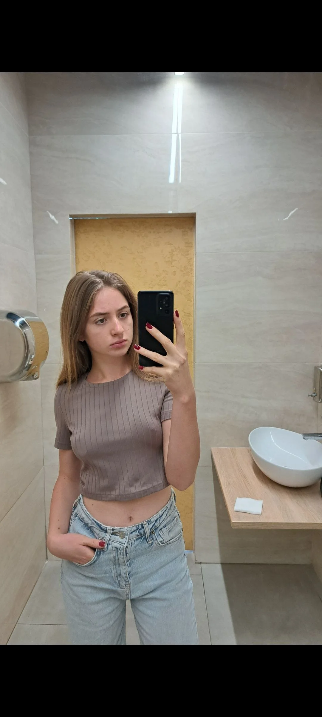XXX Porn Photo of Nude LilyHaart 2