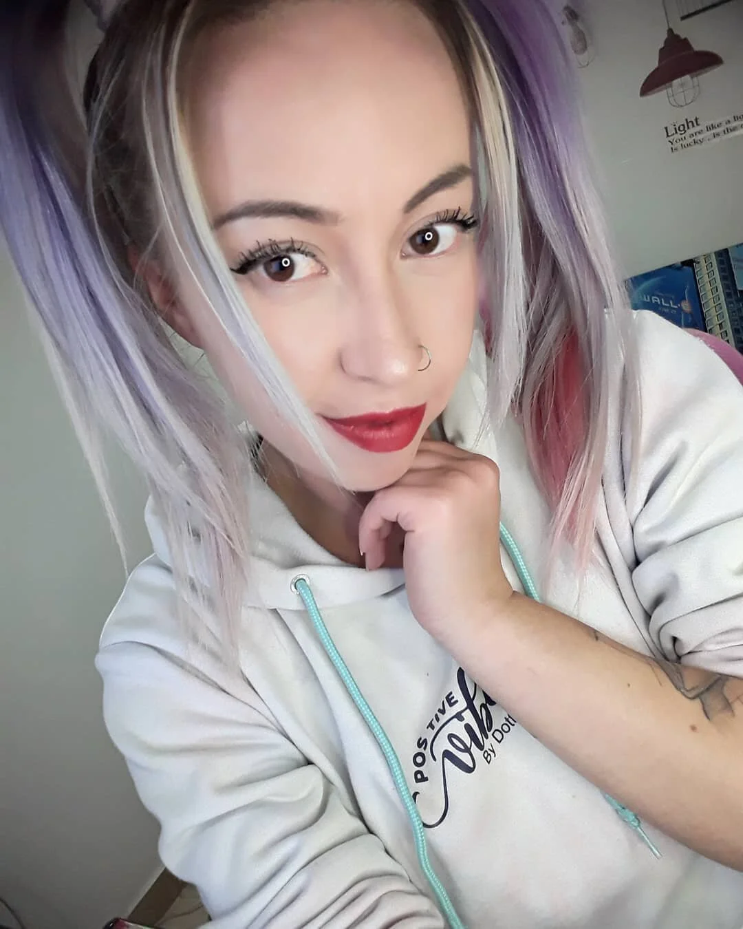 XXX Porn Photo of Nude charlottezoe15 8