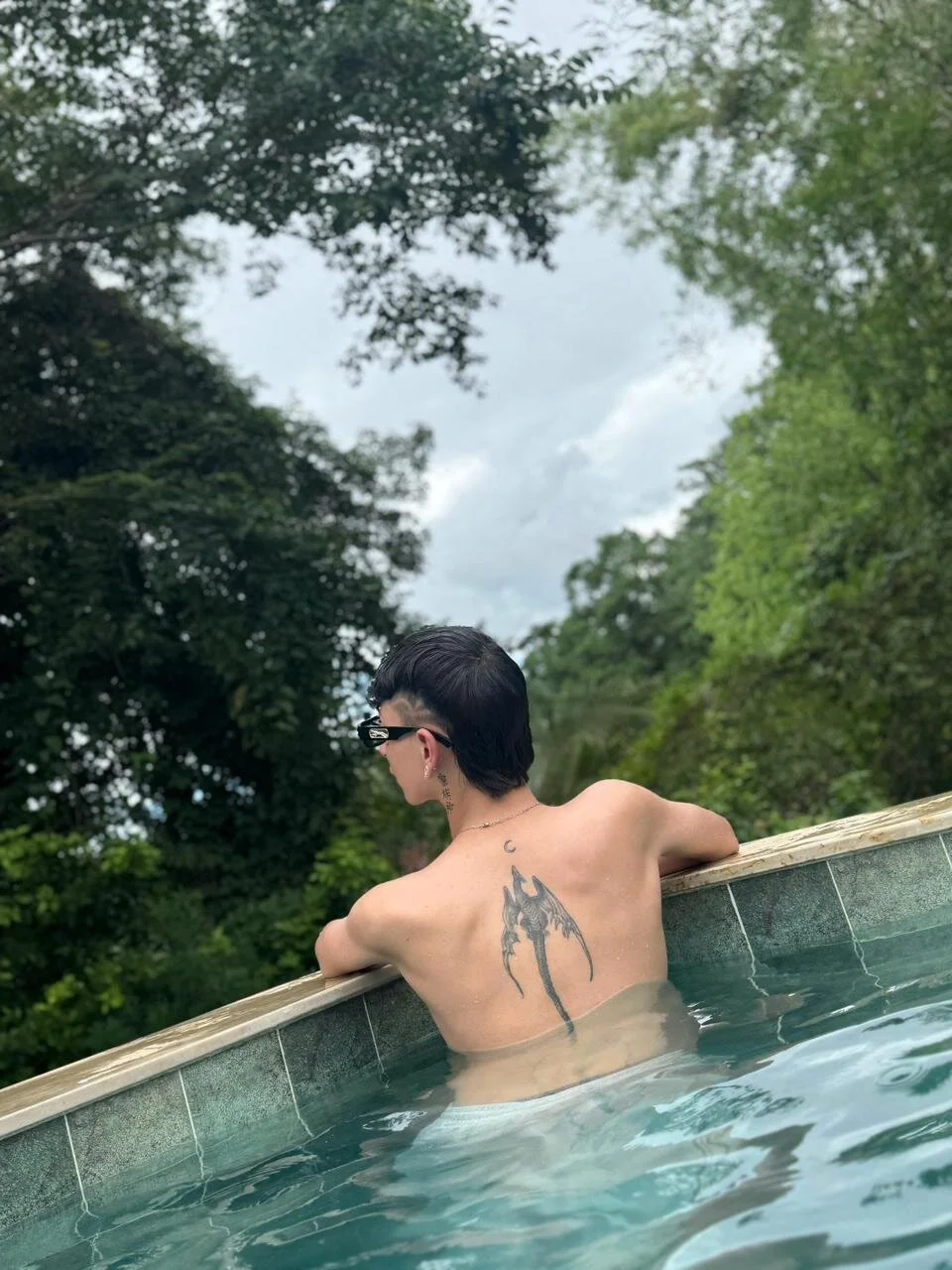 XXX Porn Photo of Nude slim_tian 12