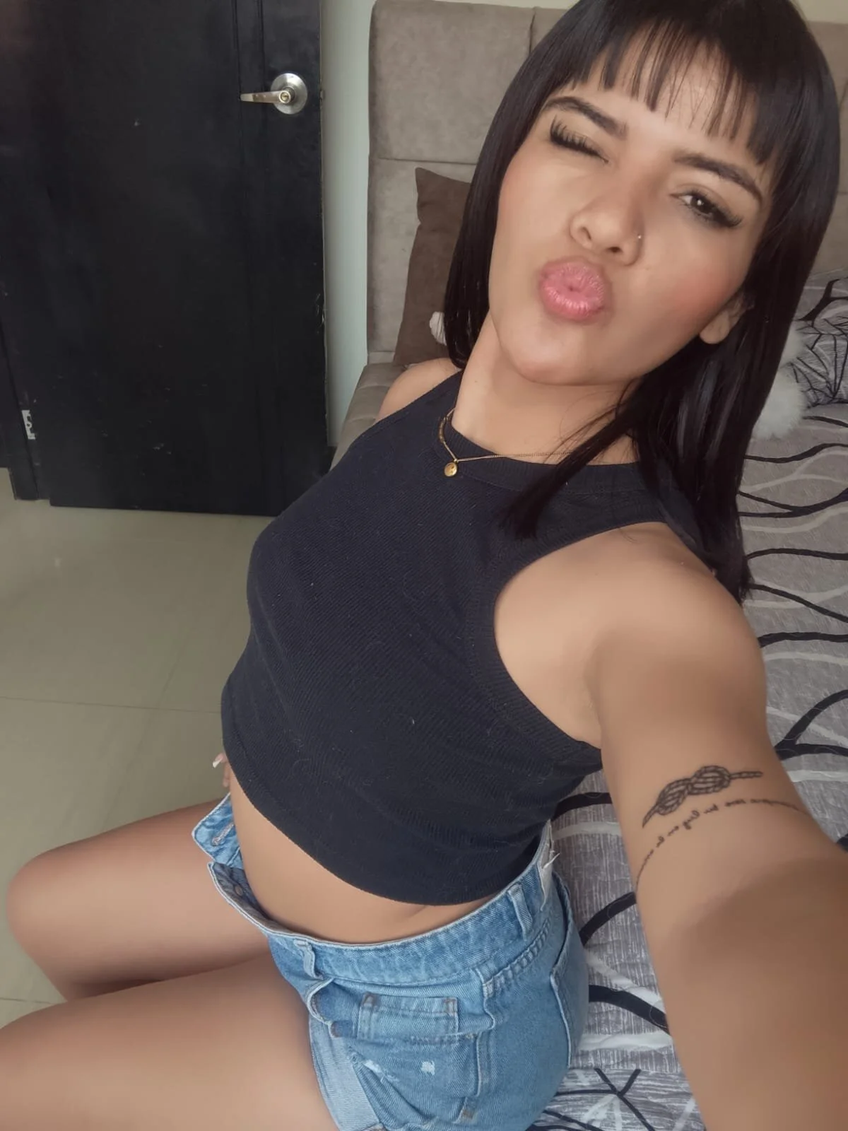 XXX Porn Photo of Nude Thaliaa_Lopez 7