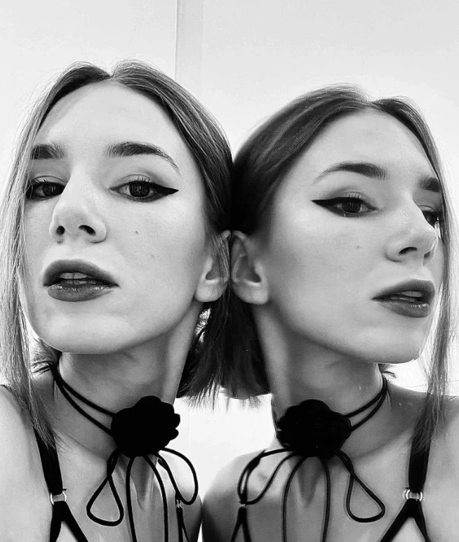 XXX Porn Photo of Nude LeslieMines 2