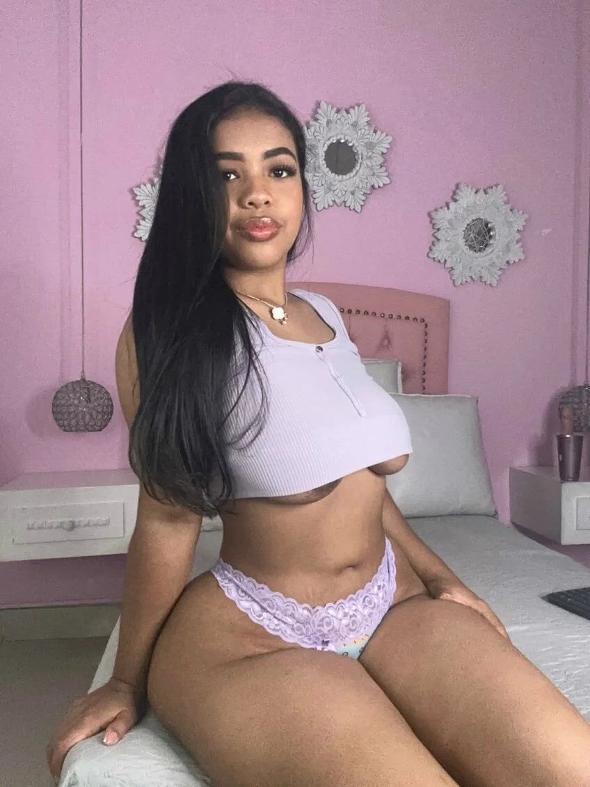 XXX Porn Photo of Nude CannelaSmith 2