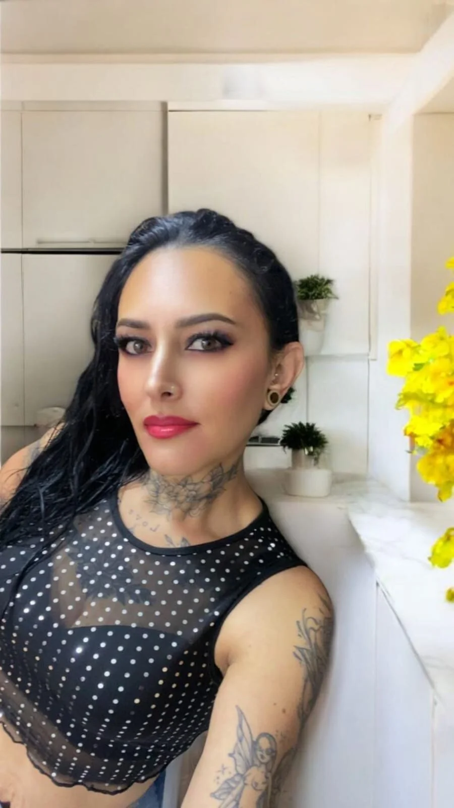 XXX Porn Photo of Nude Roxanne_vale 2
