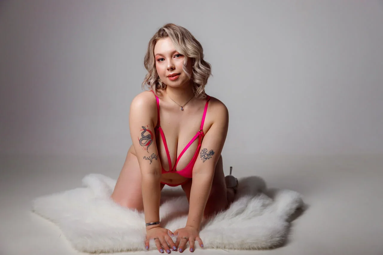 XXX Porn Photo of Nude EvieMayson 4