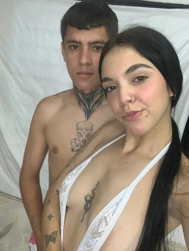 XXX Porn Photo of Nude Jetf_Andrea_couple 1