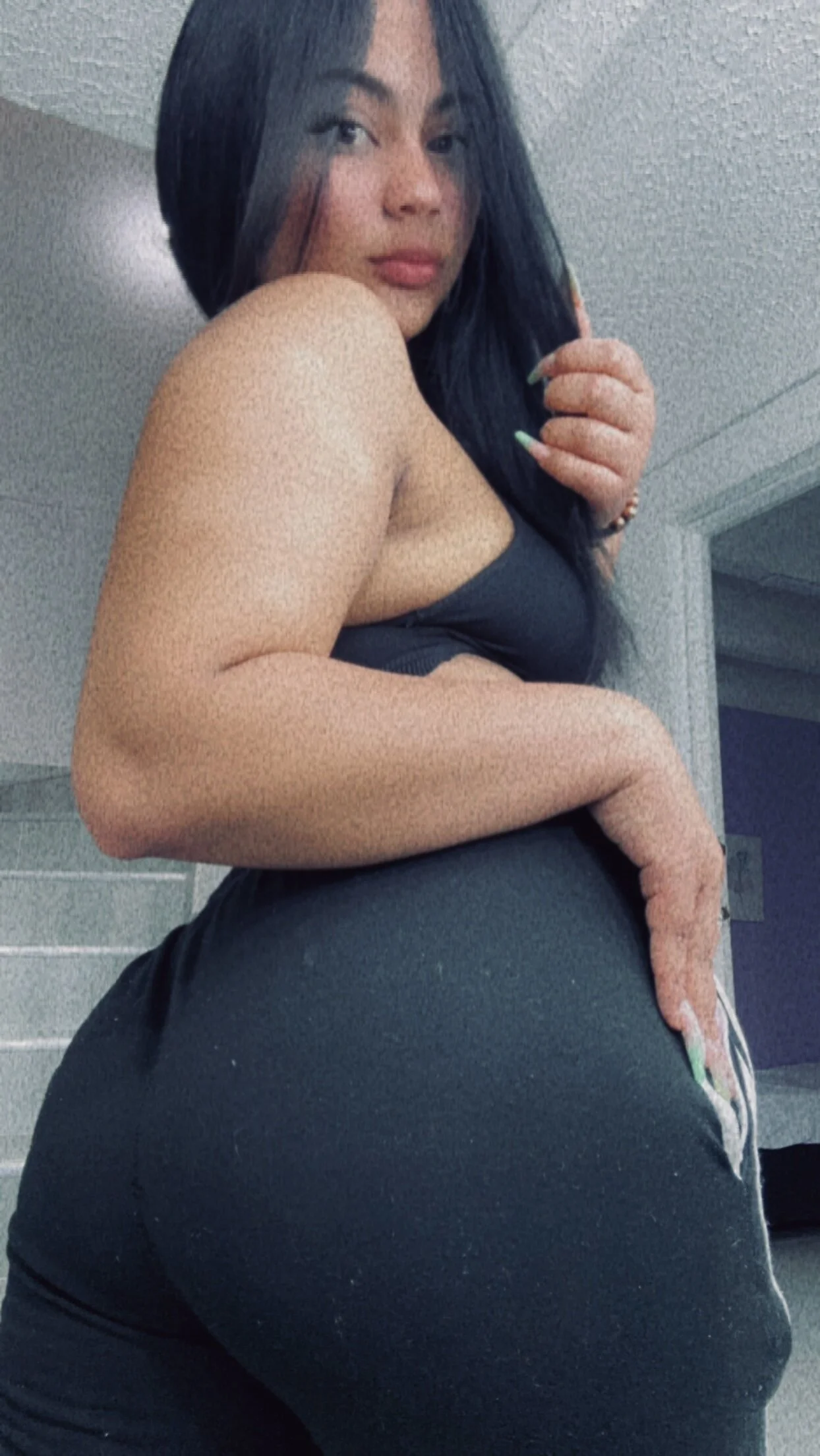 XXX Porn Photo of Nude april_jhonsson 7