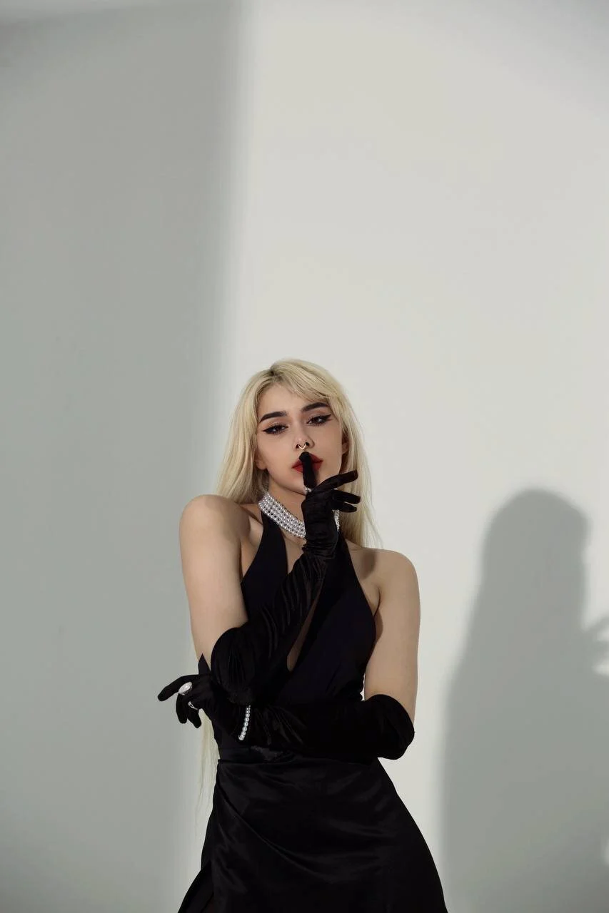 XXX Porn Photo of Nude SophieAsh 1