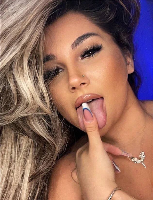 XXX Porn Photo of Nude babyyboomm 27