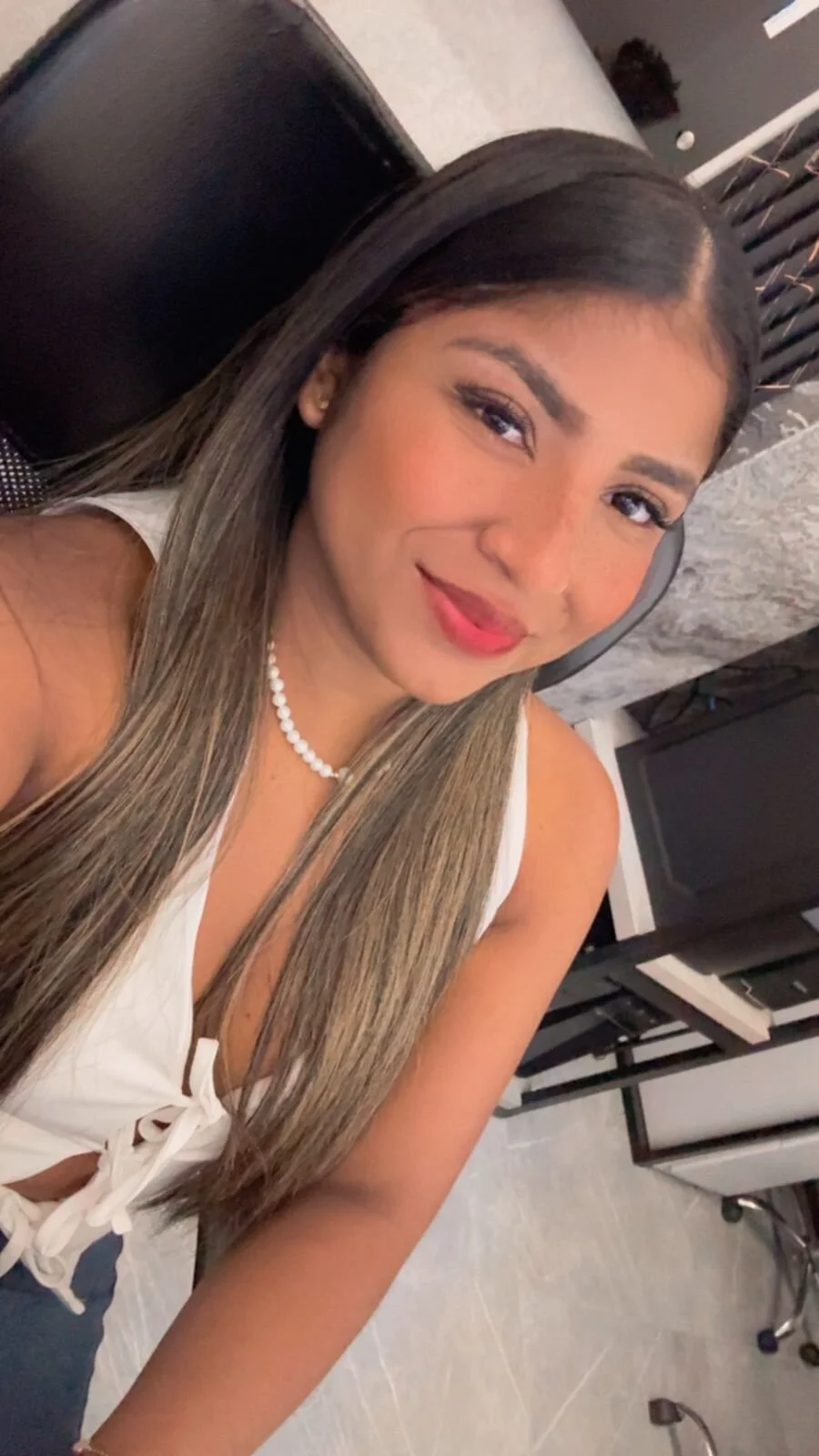 XXX Porn Photo of Nude Emma_Carteer_1 11